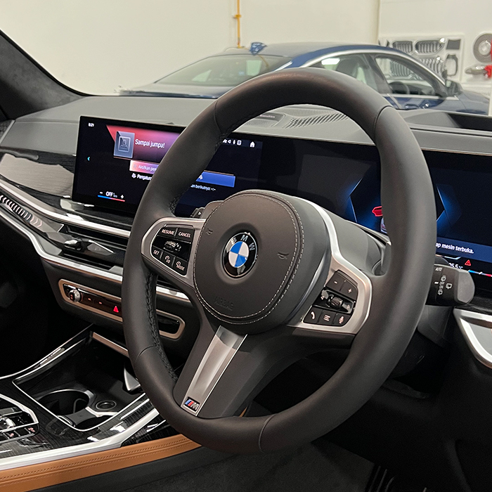 Aesthetics and Technology in the cockpit.