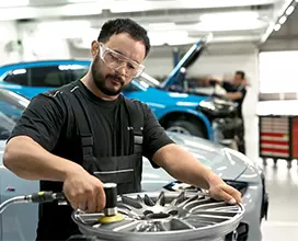 BMW WHEEL RIM REPAIRS.