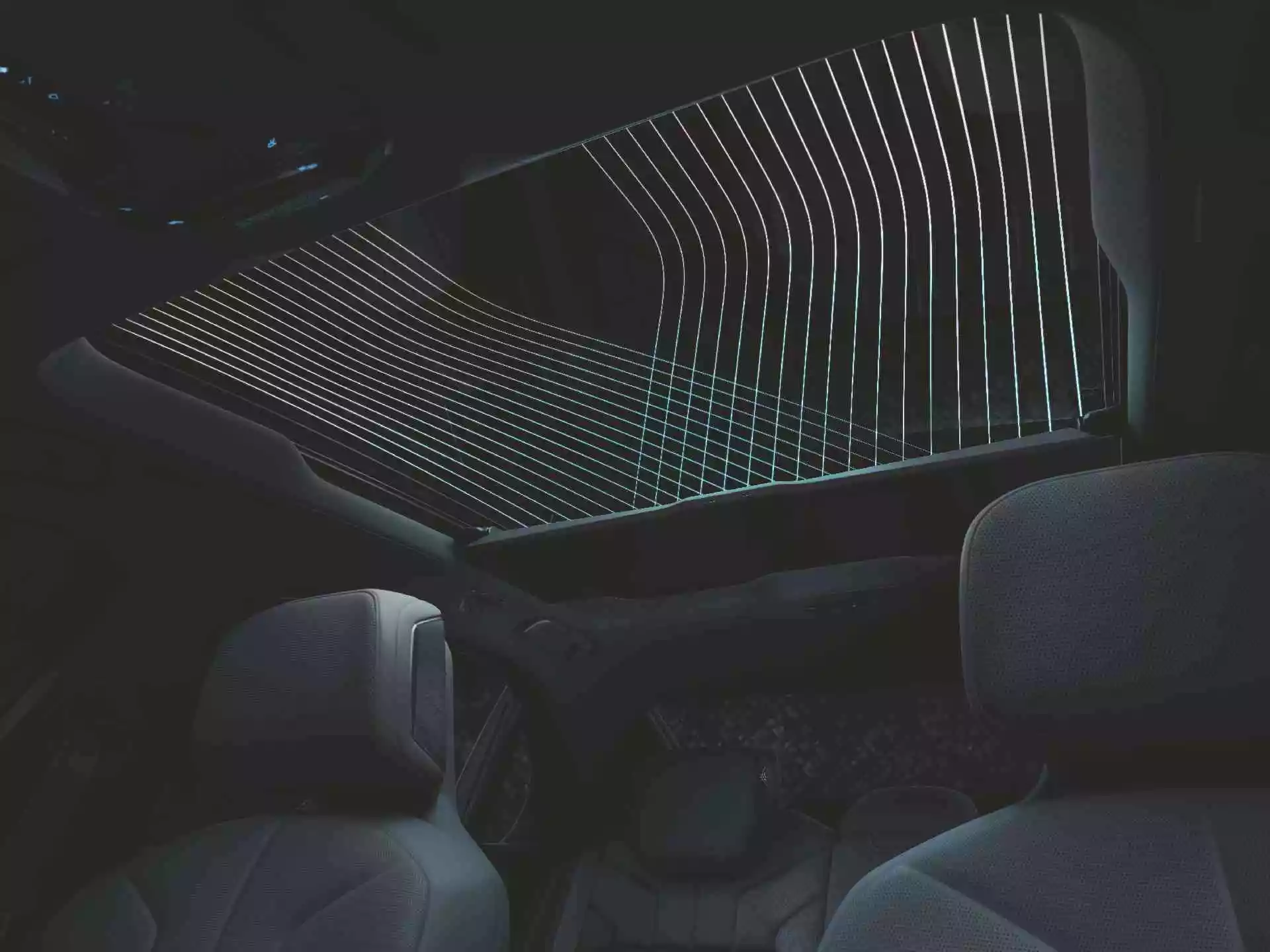 Sky Lounge panoramic glass sunroof.