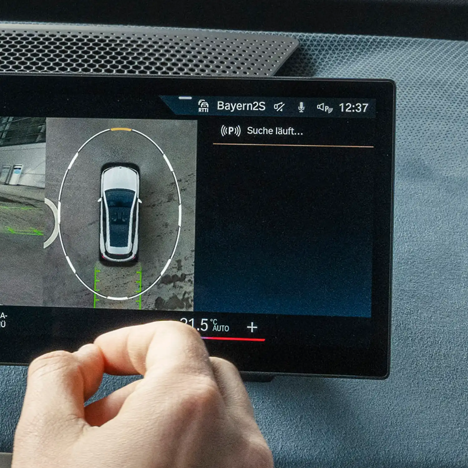 Your in-car eyewitness.